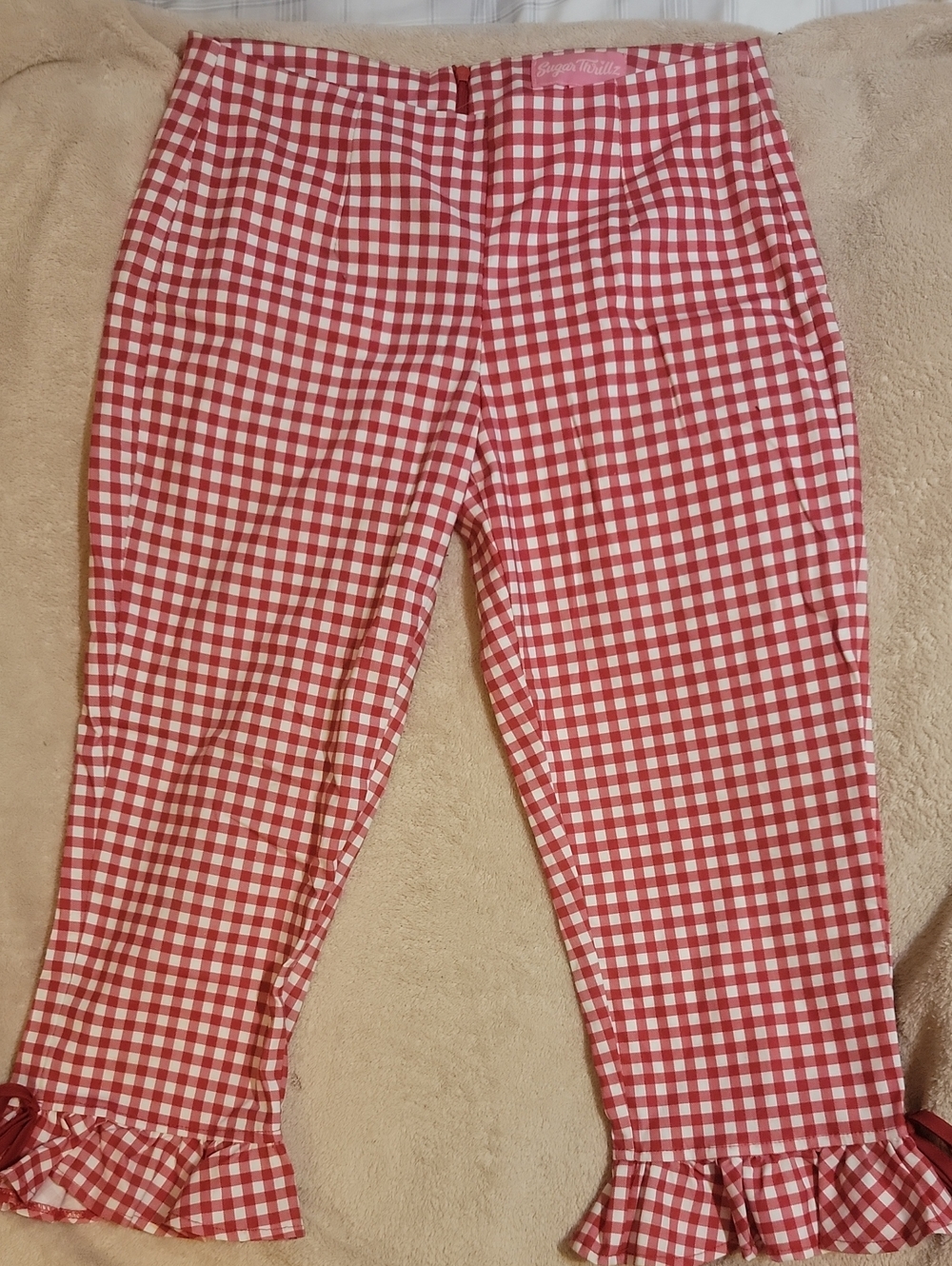 Dolls Kill Red & White Gingham Ruffle Crop Capris